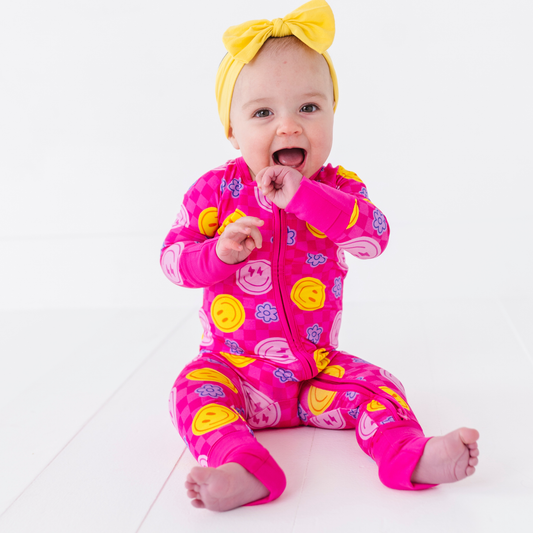 Electric Smiles Convertible Footies
